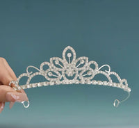 T02 Tiara