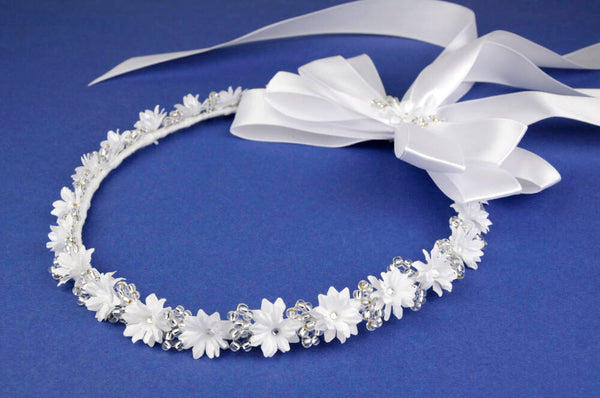 KR64726 White Halo Wreath Headpiece with Satin Ribbons